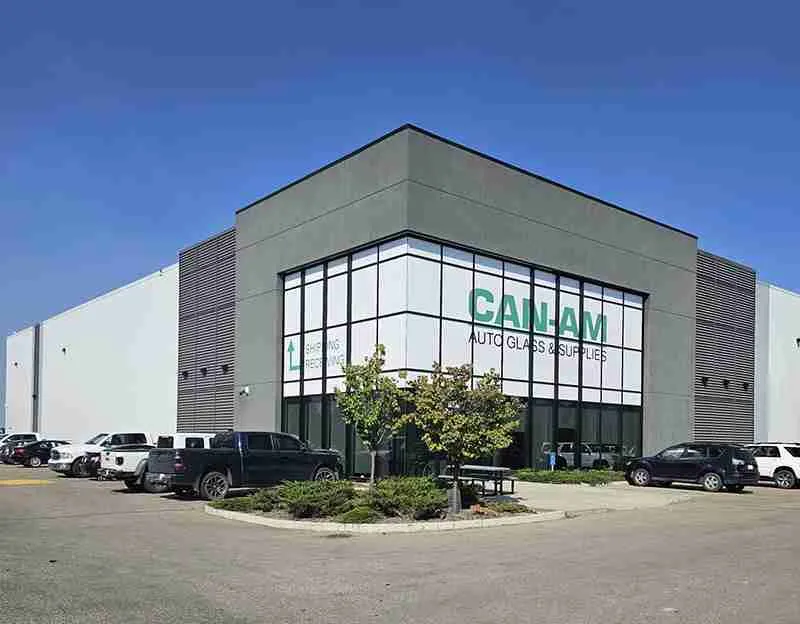 CAN-AM Glass Supplies access for NOVUS Crystal Glass franchisees
